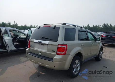 2011 Ford Escape Limited z USA, uszkodzony, nr VIN 1FMCU9EG0BKB69899